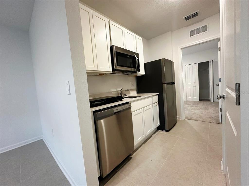 339 Puma Loop Groveland, FL 34736 - Photo 25 of 33