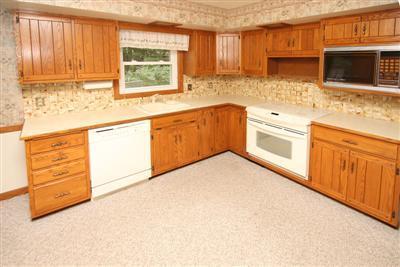 2405 Rambling Road Kalamazoo, MI 49008 - Photo 2 of 15 Additional Photo