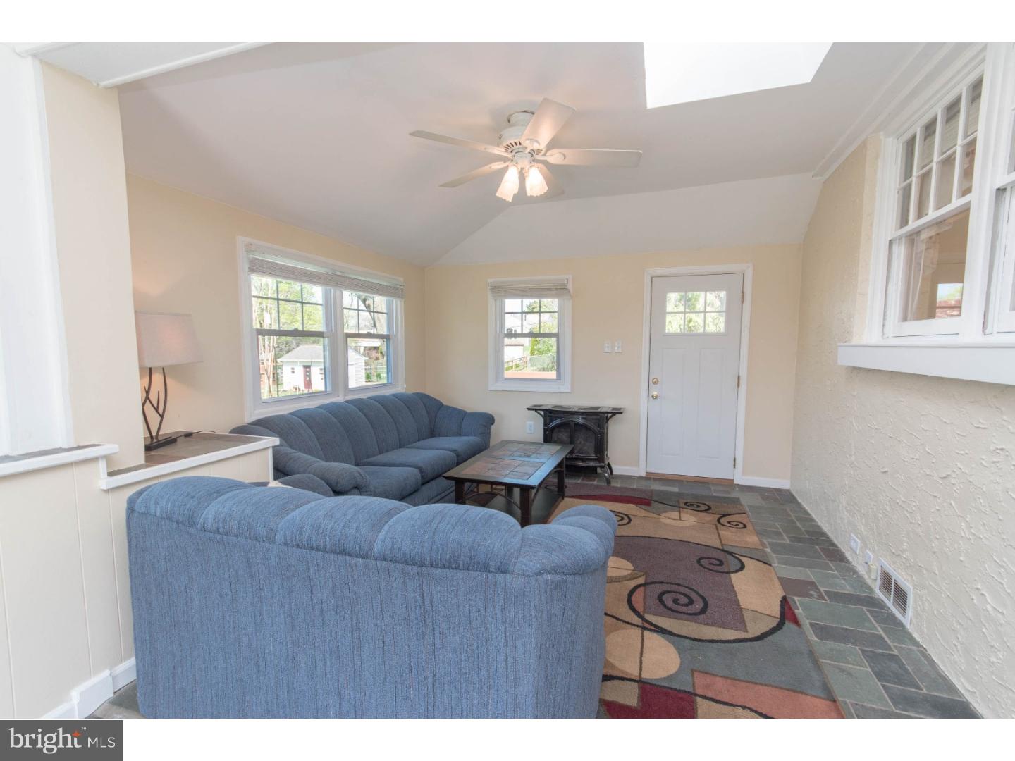 548 Rick Road Southampton, PA 18966 - Photo 9 of 25 Gallery Image 9