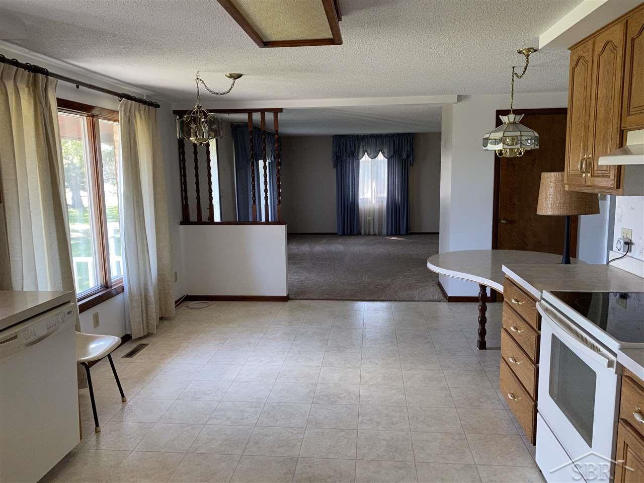 1746 West Midland Road Auburn, MI 48611 - Photo 14 of 19 50021361-13.JPG