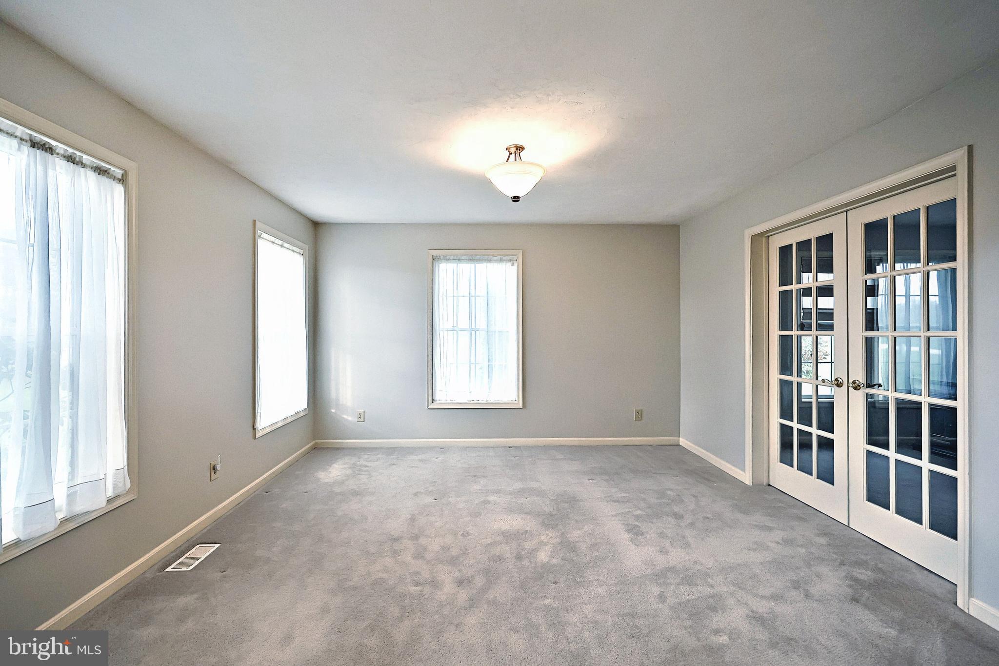 37 Amanda Drive Littlestown, PA 17340 - Photo 18 of 70 an empty room with windows