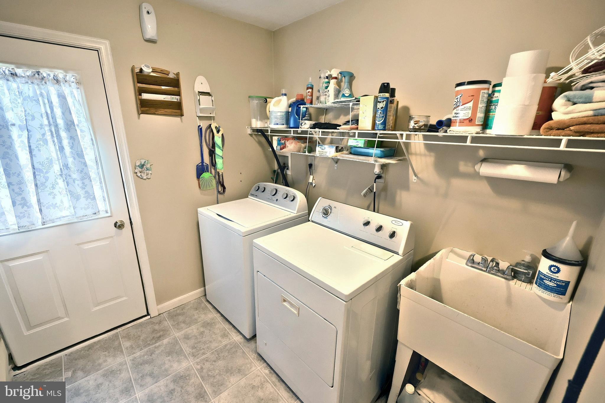 37 Amanda Drive Littlestown, PA 17340 - Photo 38 of 70 laundry room-ist floor
