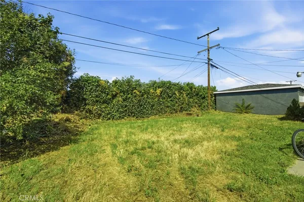 $459,400 | 615 North Grandee Avenue, Compton, CA 90220