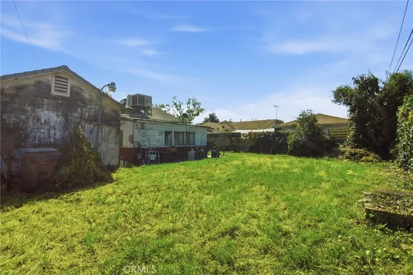 $459,400 | 615 North Grandee Avenue, Compton, CA 90220