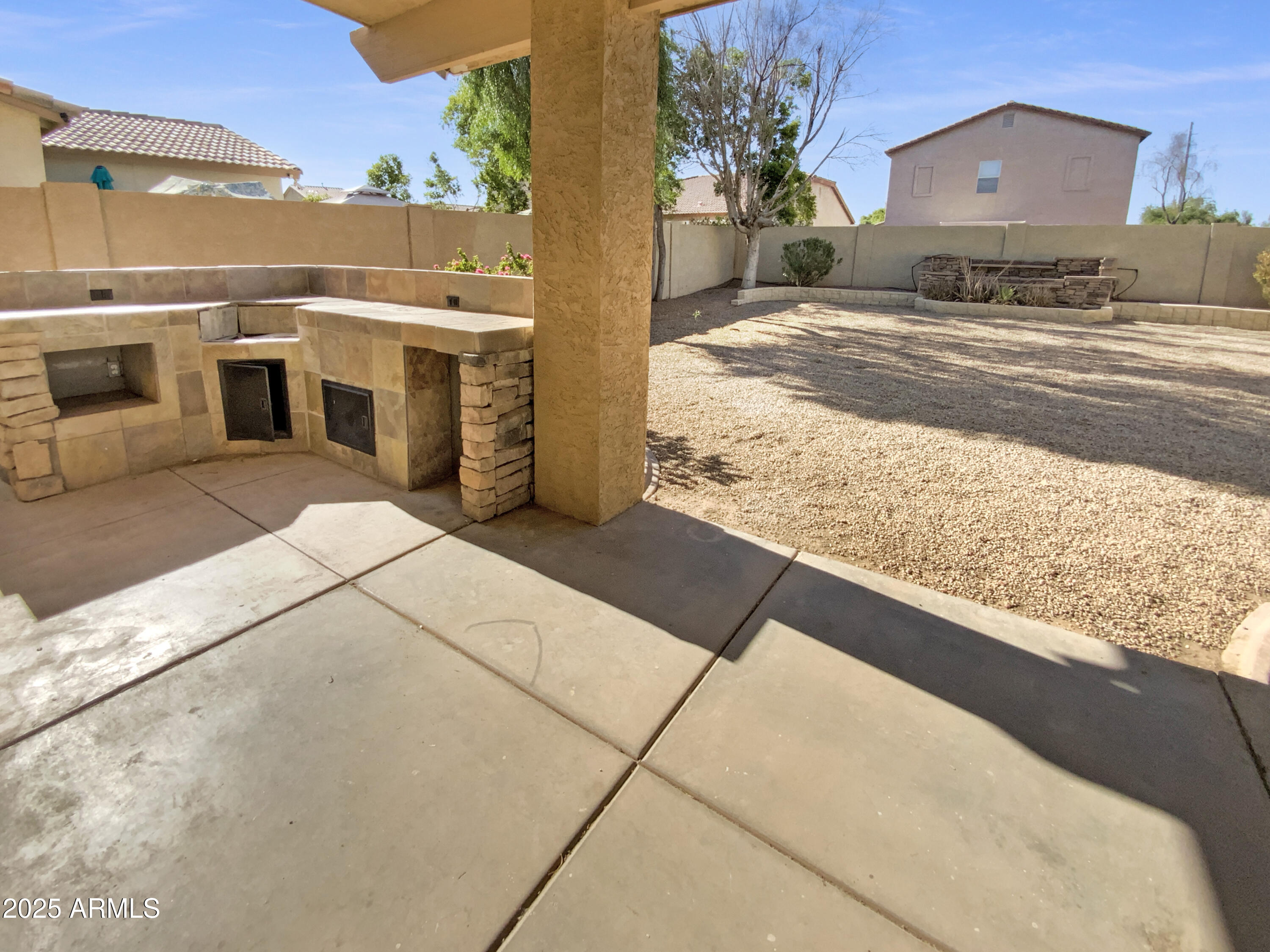 13106 West Calavar Road Surprise, AZ 85379 - Photo 16 of 24 listing_15