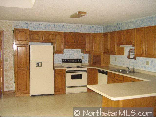 793 Glover Road River Falls, WI 54022 - Photo 3 of 8 Gallery Image 3