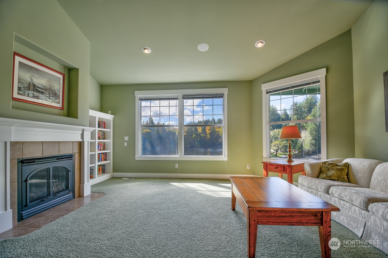5130 Raccoon Valley Road Southeast Olympia, WA 98513 - Photo 5 of 34 Gallery Image 5