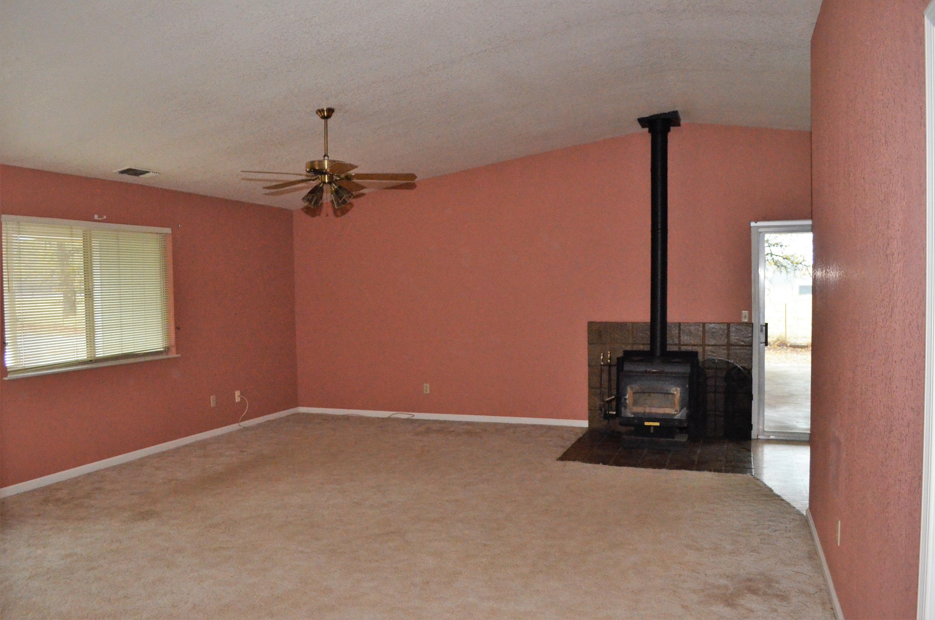 19557 Gas Point Road Cottonwood, CA 96022 - Photo 3 of 11 DSC_0153 (2)