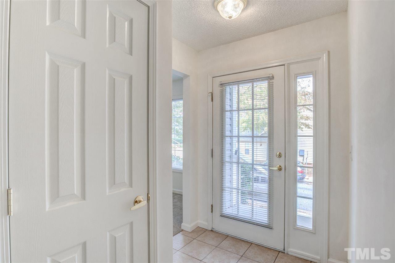 11270 Avocet Lane, Unit 103 Raleigh, NC 27617 - Photo 2 of 30 Gallery Image 2