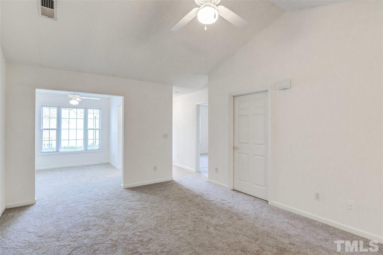 11270 Avocet Lane, Unit 103 Raleigh, NC 27617 - Photo 5 of 30 Gallery Image 5
