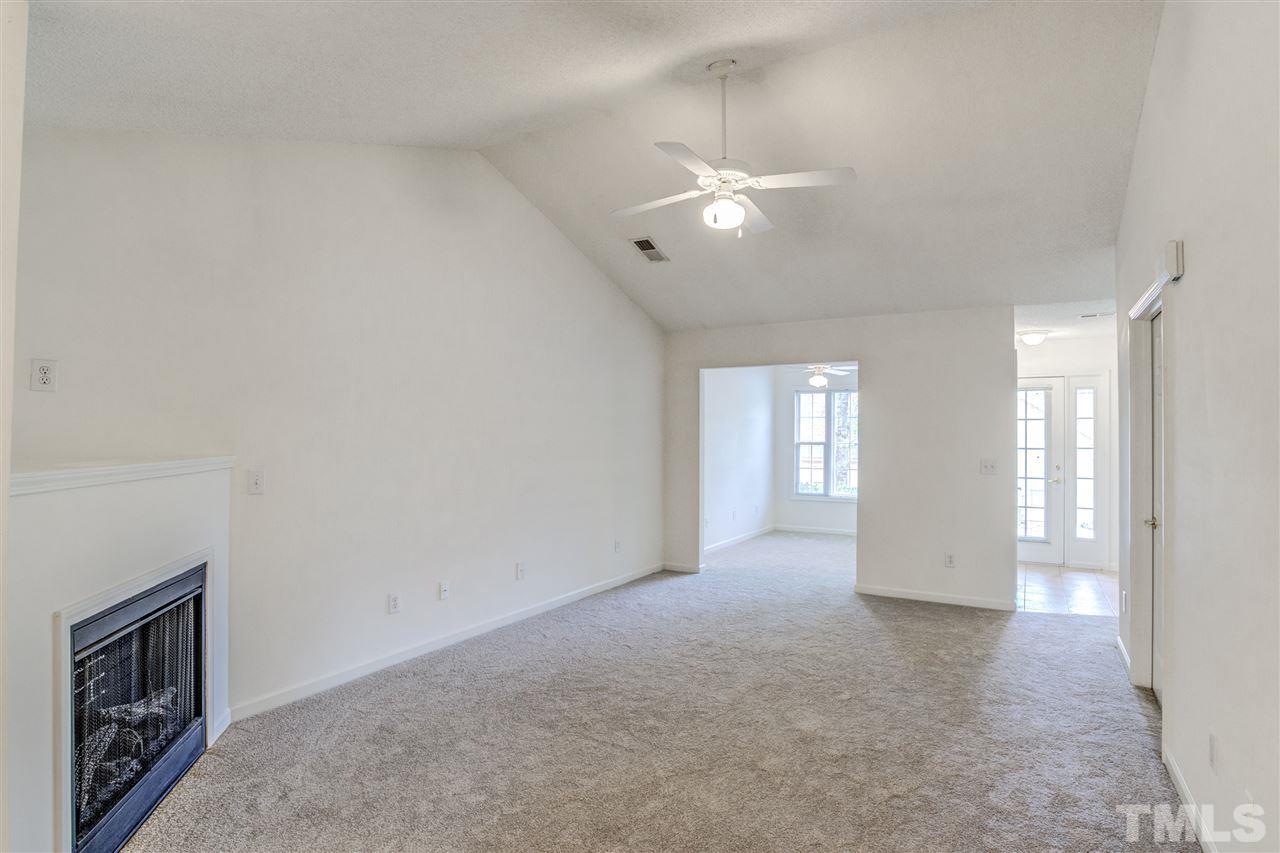 11270 Avocet Lane, Unit 103 Raleigh, NC 27617 - Photo 7 of 30 Gallery Image 7