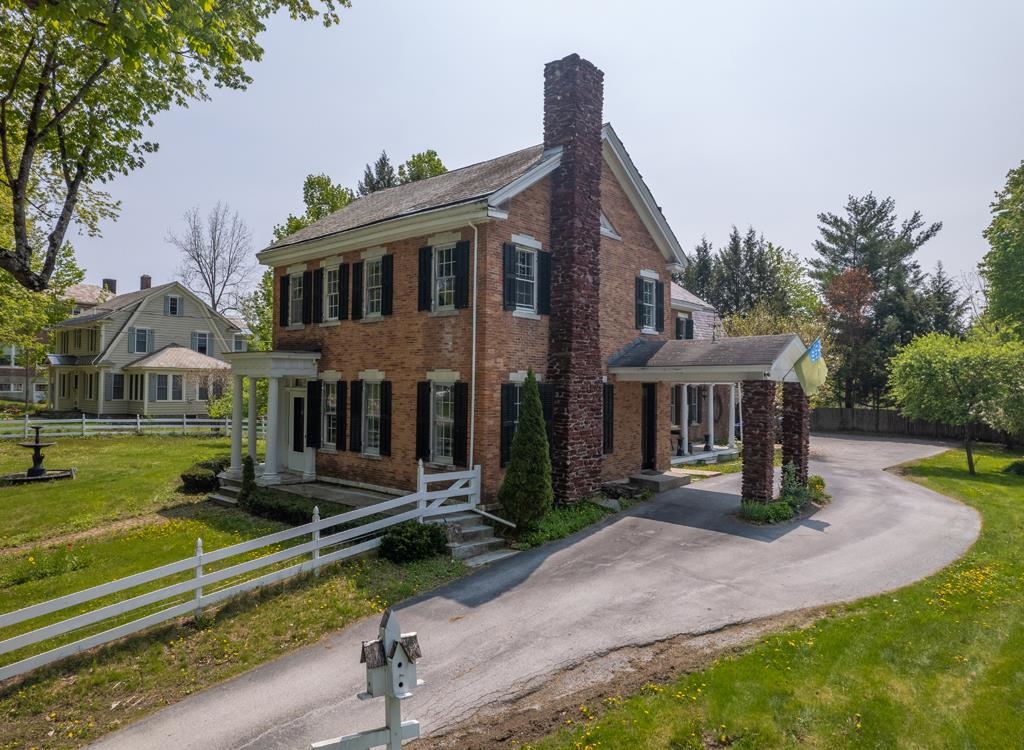 82 East Main Street Poultney, VT 05764 - Photo 13 of 40