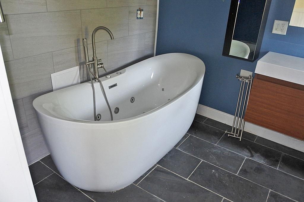 82 East Main Street Poultney, VT 05764 - Photo 16 of 40