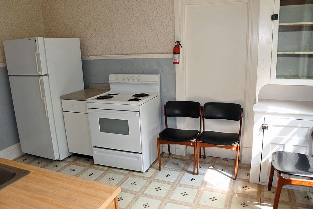 82 East Main Street Poultney, VT 05764 - Photo 22 of 40