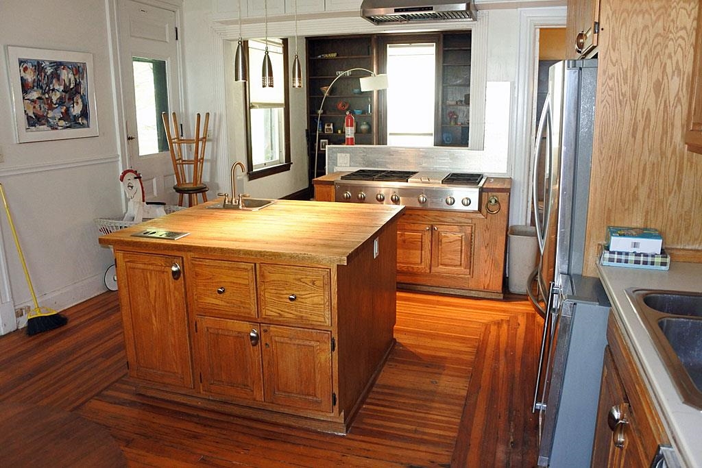 82 East Main Street Poultney, VT 05764 - Photo 8 of 40