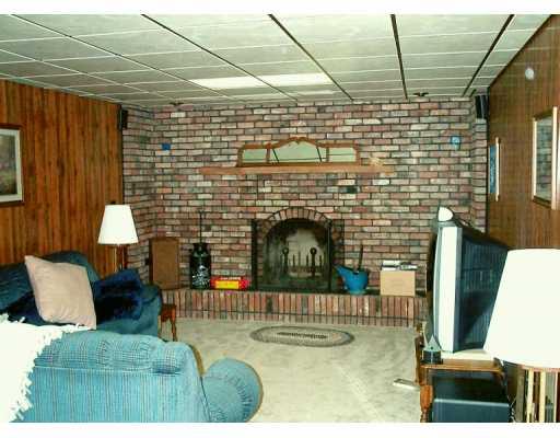 632 Great Belt Road Butler, PA 16002 - Photo 2 of 4 Den/Family/Great Room.
