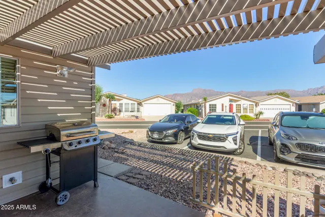 $154,900 | 3301 South Goldfield Road, Unit 4066, Apache Junction, AZ 85119