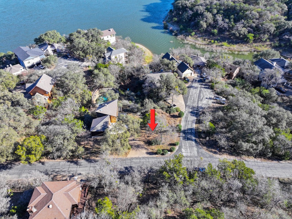 102-coventry Coventry Road Spicewood, TX 78669 - Photo 6 of 8