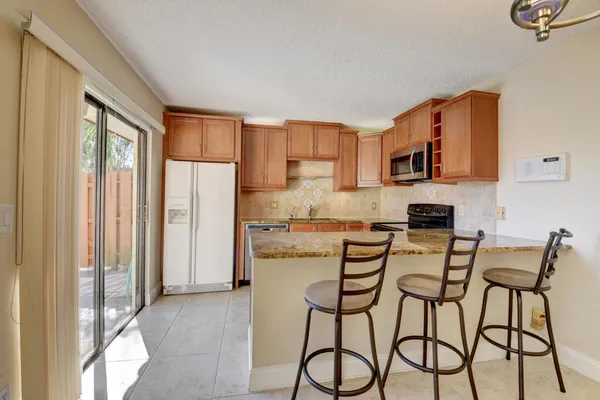 $2,500 | 3409 Spanish Wells Drive, Unit 56A, Delray Beach, FL 33445