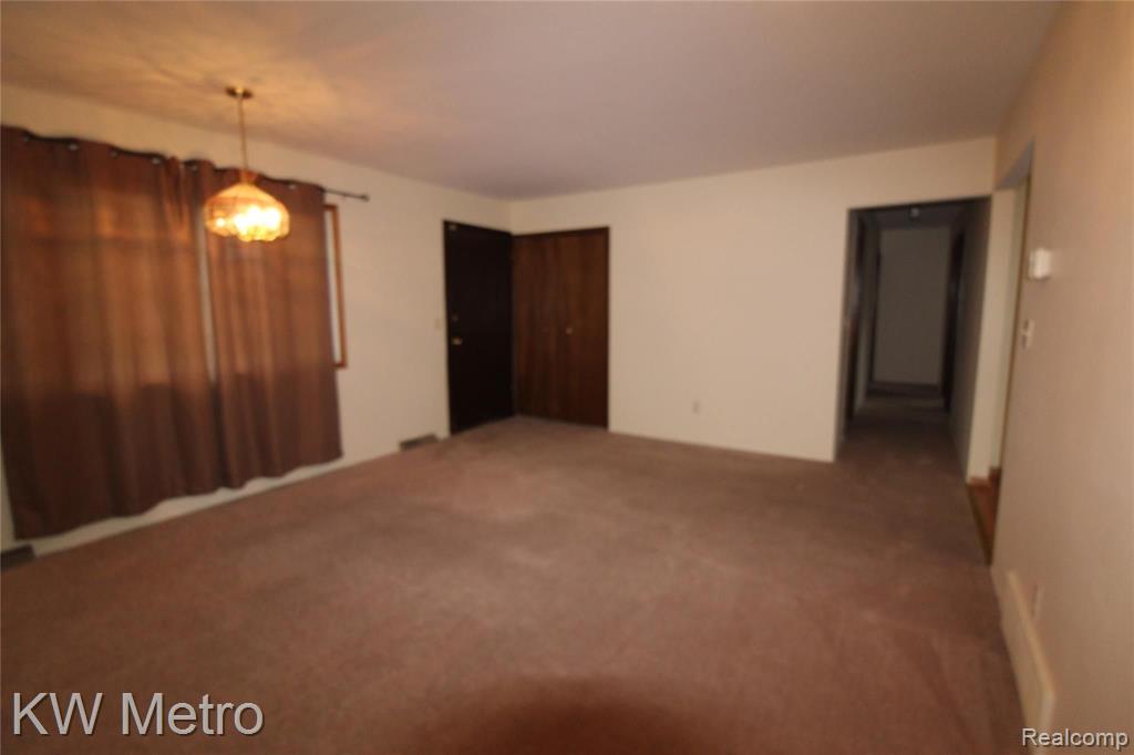 3250 Troy Street Troy, MI 48083 - Photo 8 of 30