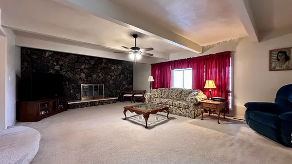 $265,000 | 514 North Walnut Street, West Frankfort, IL 62896