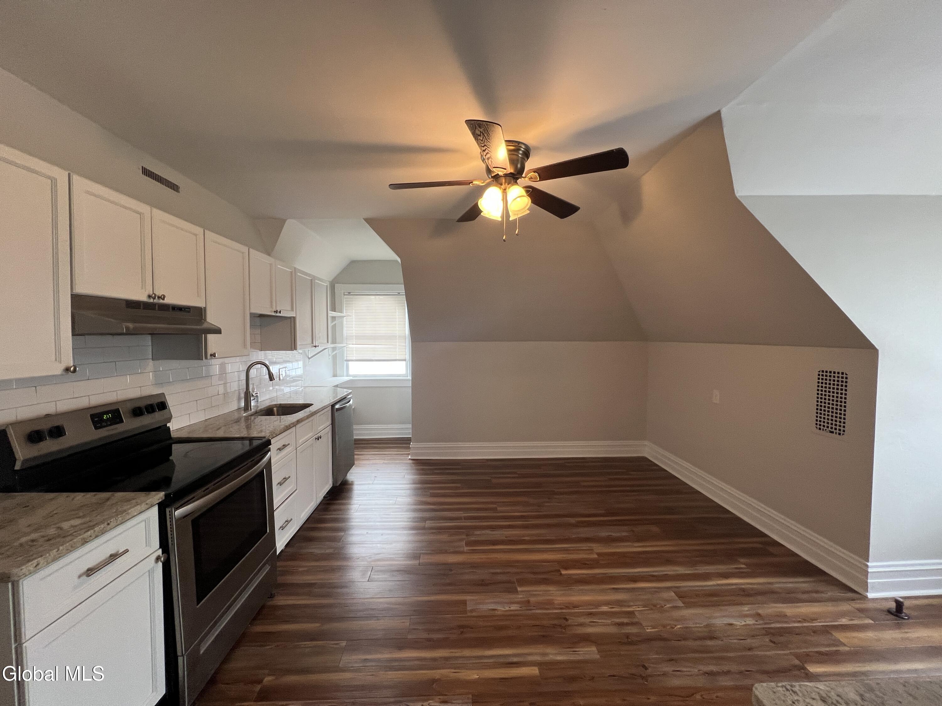 1114 Union Street, Unit 5 Schenectady, NY 12308 - Photo 23 of 30 Kitchen