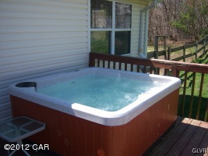 100 Evergreen Road Lehighton, PA 18235 - Photo 31 of 36 Hot Tub