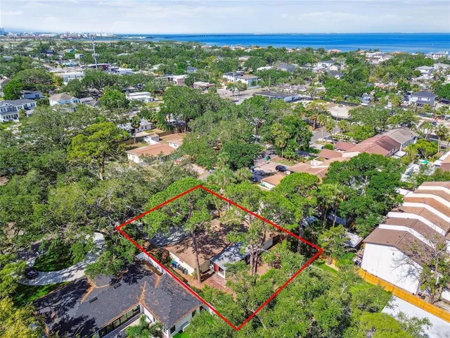 $680,000 | 4711 West Vasconia Street, Tampa, FL 33629