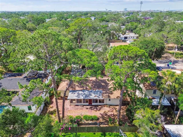 $680,000 | 4711 West Vasconia Street, Tampa, FL 33629