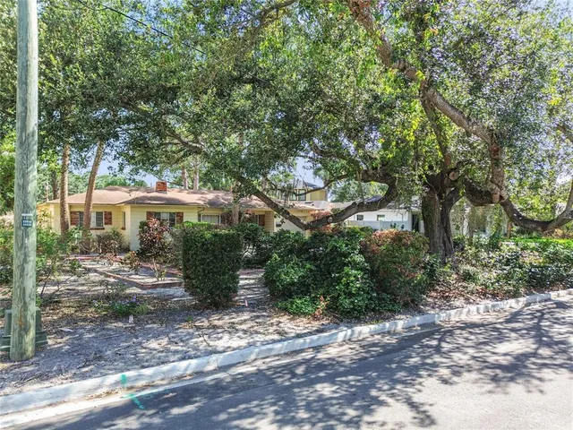 $680,000 | 4711 West Vasconia Street, Tampa, FL 33629