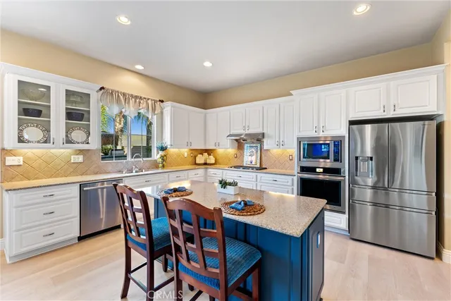 $1,150,000 | 8940 Gentle Wind Drive, Corona, CA 92883