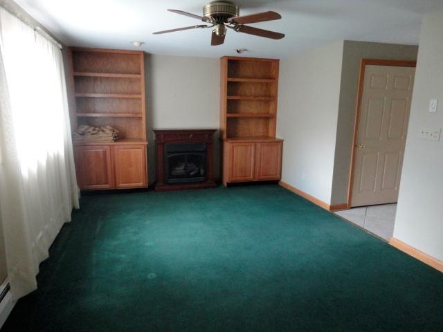 33 Country Club Road Grove City, PA 16127 - Photo 12 of 15 Family Room.