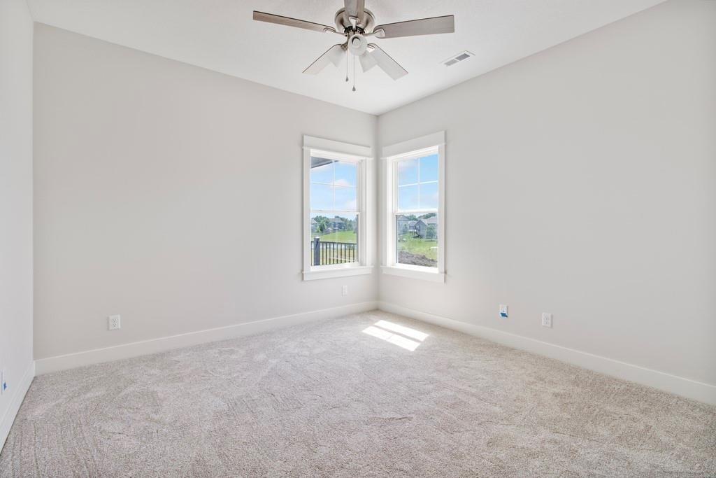 1309 Larkspur Place Raymore, MO 64083 - Photo 18 of 40