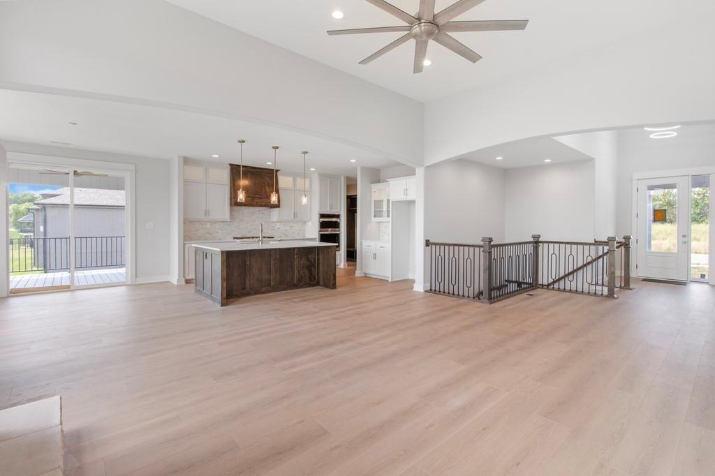 1309 Larkspur Place Raymore, MO 64083 - Photo 8 of 40