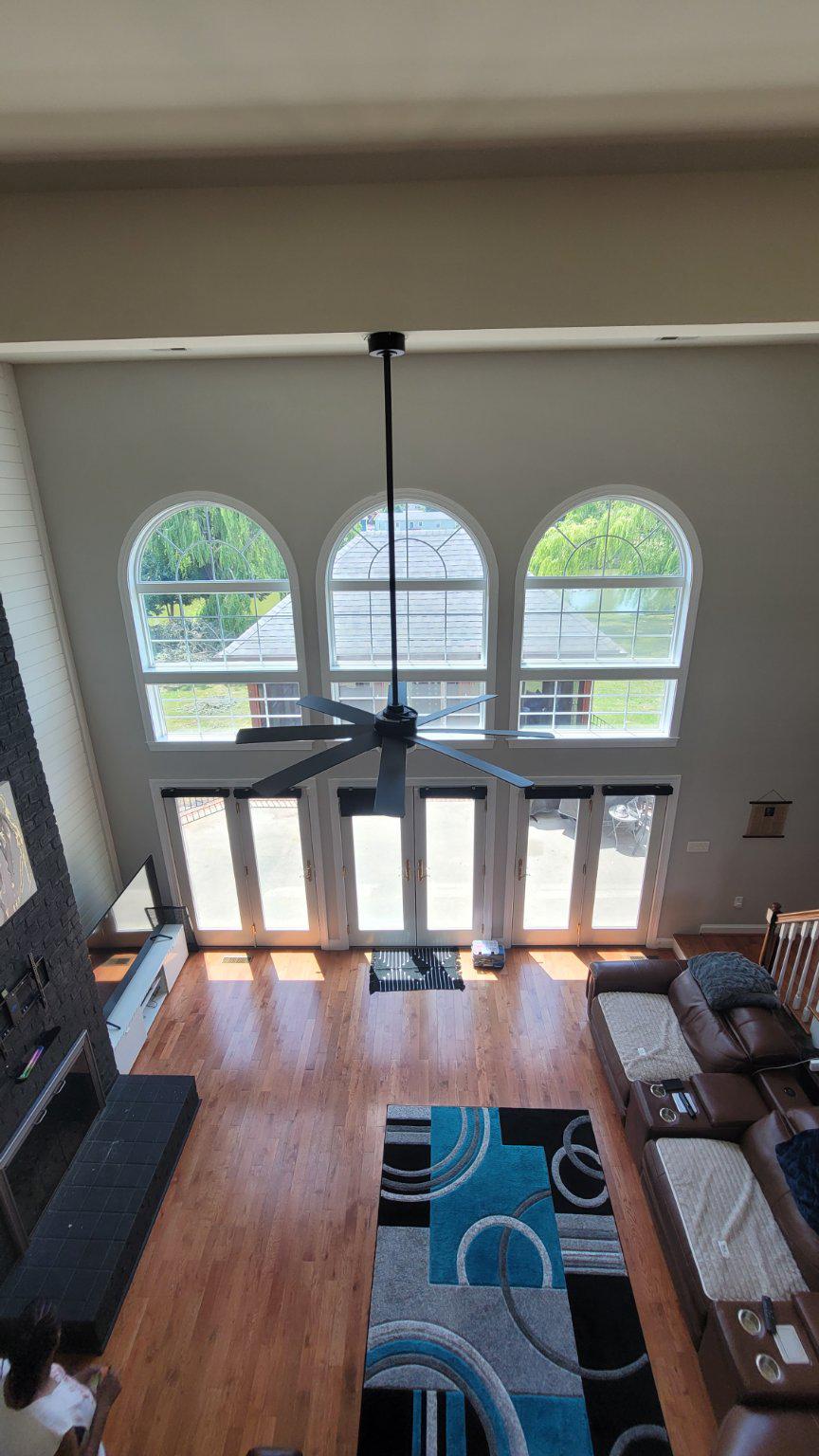 257 Church Point Lane Colonial Beach, VA 22443 - Photo 15 of 25 Spacious living area with grand windows.