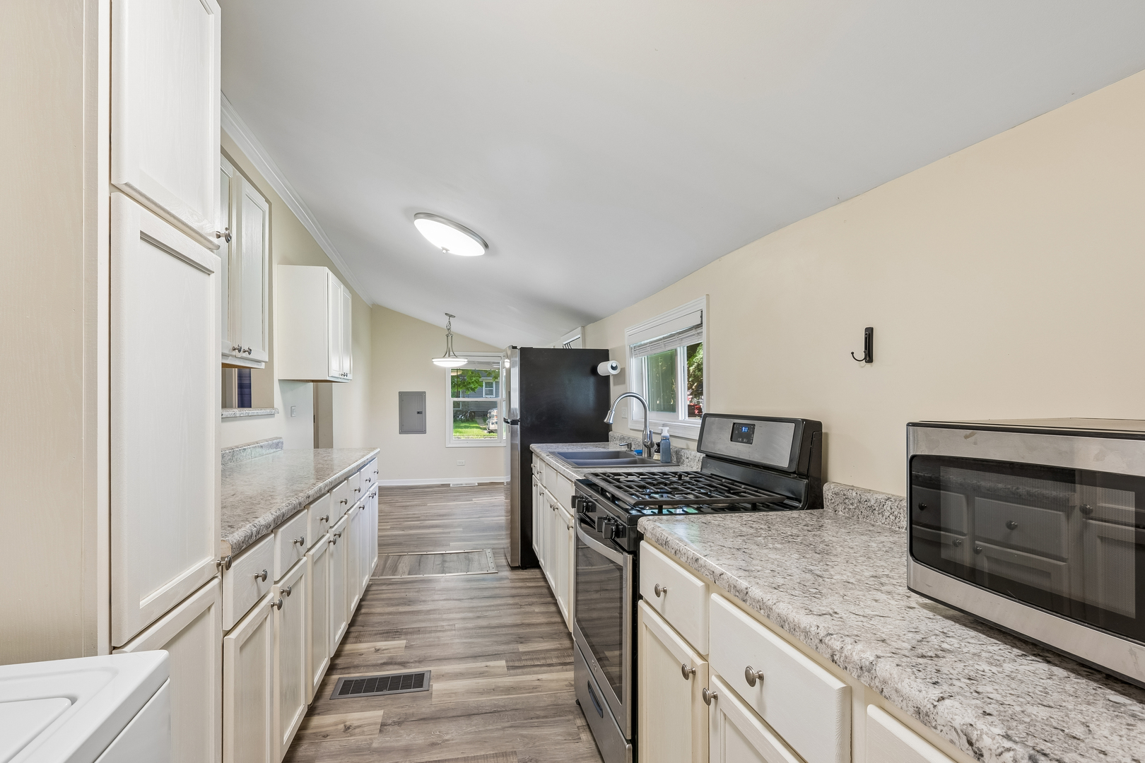 600 3rd Street Harvard, IL 60033 - Photo 14 of 19