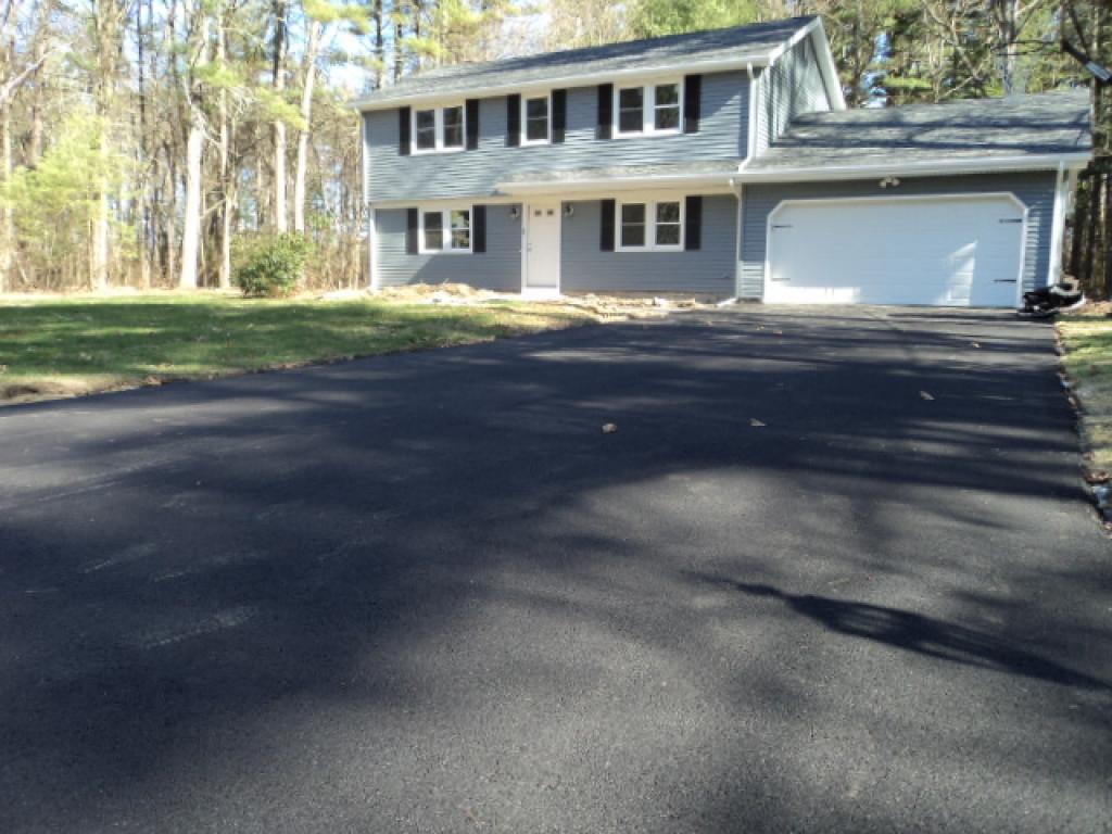 5 Timber Lane Pelham, NH 03076 - Photo 6 of 19 Gallery Image 6