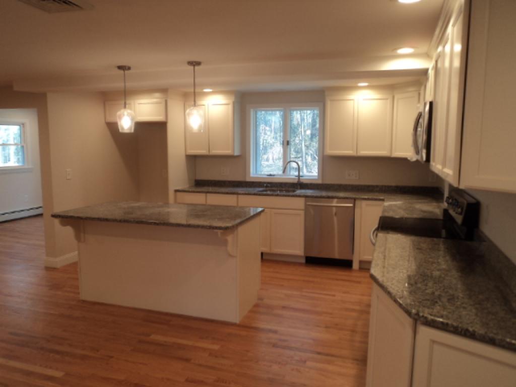 5 Timber Lane Pelham, NH 03076 - Photo 8 of 19 Gallery Image 8