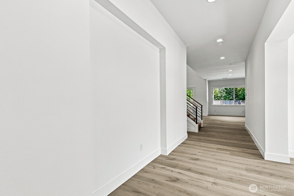 16030 Southeast 141st Place, Unit 9 Renton, WA 98059 - Photo 5 of 40 Gallery Image 5
