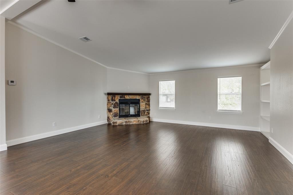 288 Strawberry Lane Rhome, TX 76078 - Photo 5 of 25