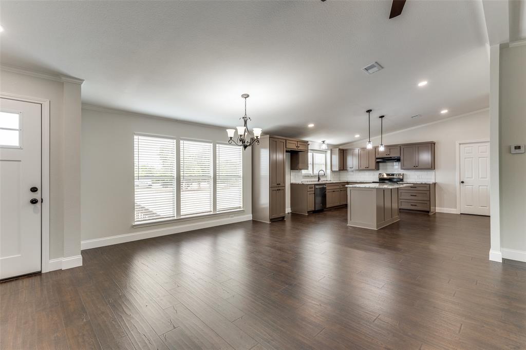 288 Strawberry Lane Rhome, TX 76078 - Photo 10 of 25