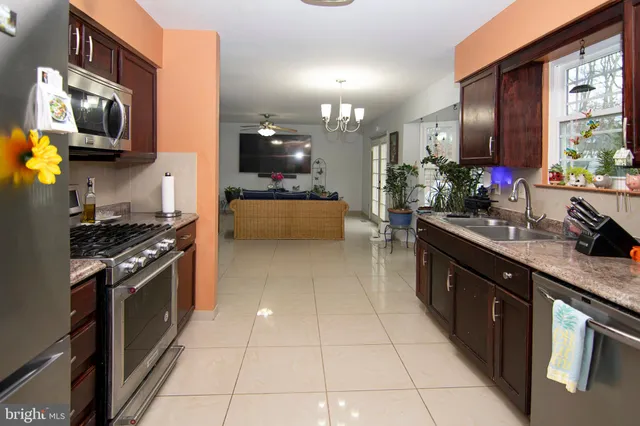 $424,900 | 6 Ash Court, Sicklerville, NJ 08081