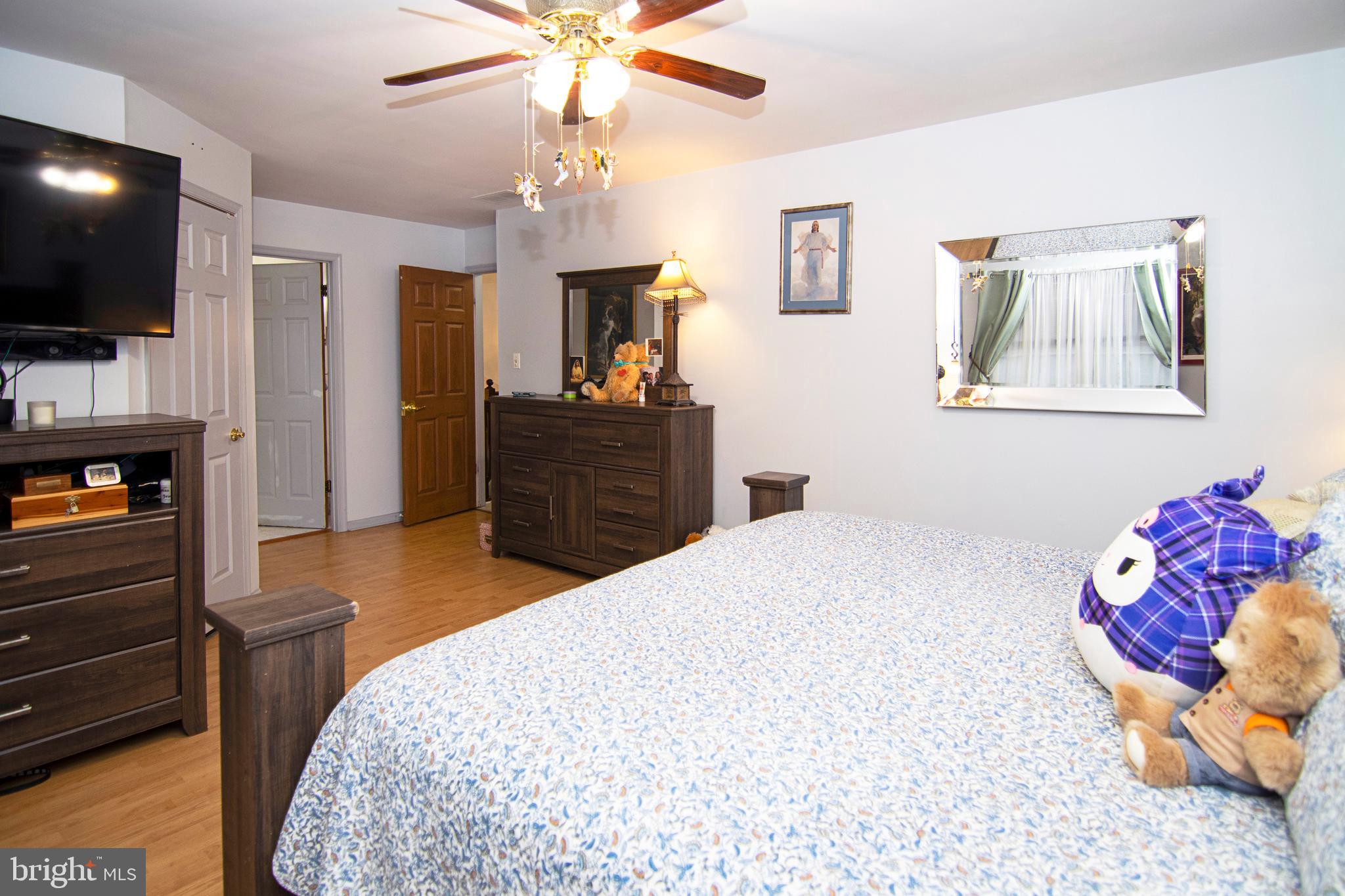 6 Ash Court Sicklerville, NJ 08081 - Photo 24 of 44