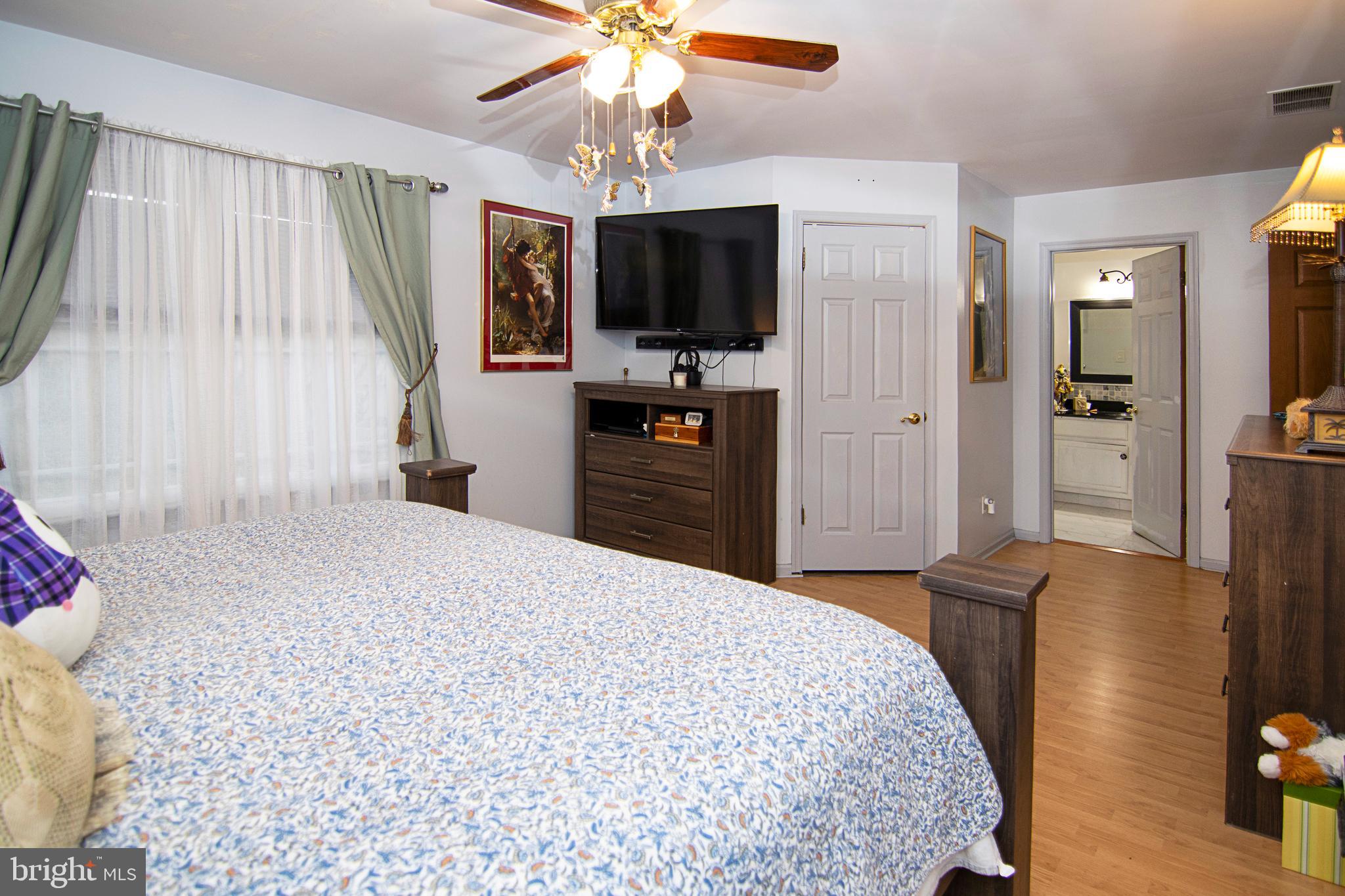 6 Ash Court Sicklerville, NJ 08081 - Photo 25 of 44