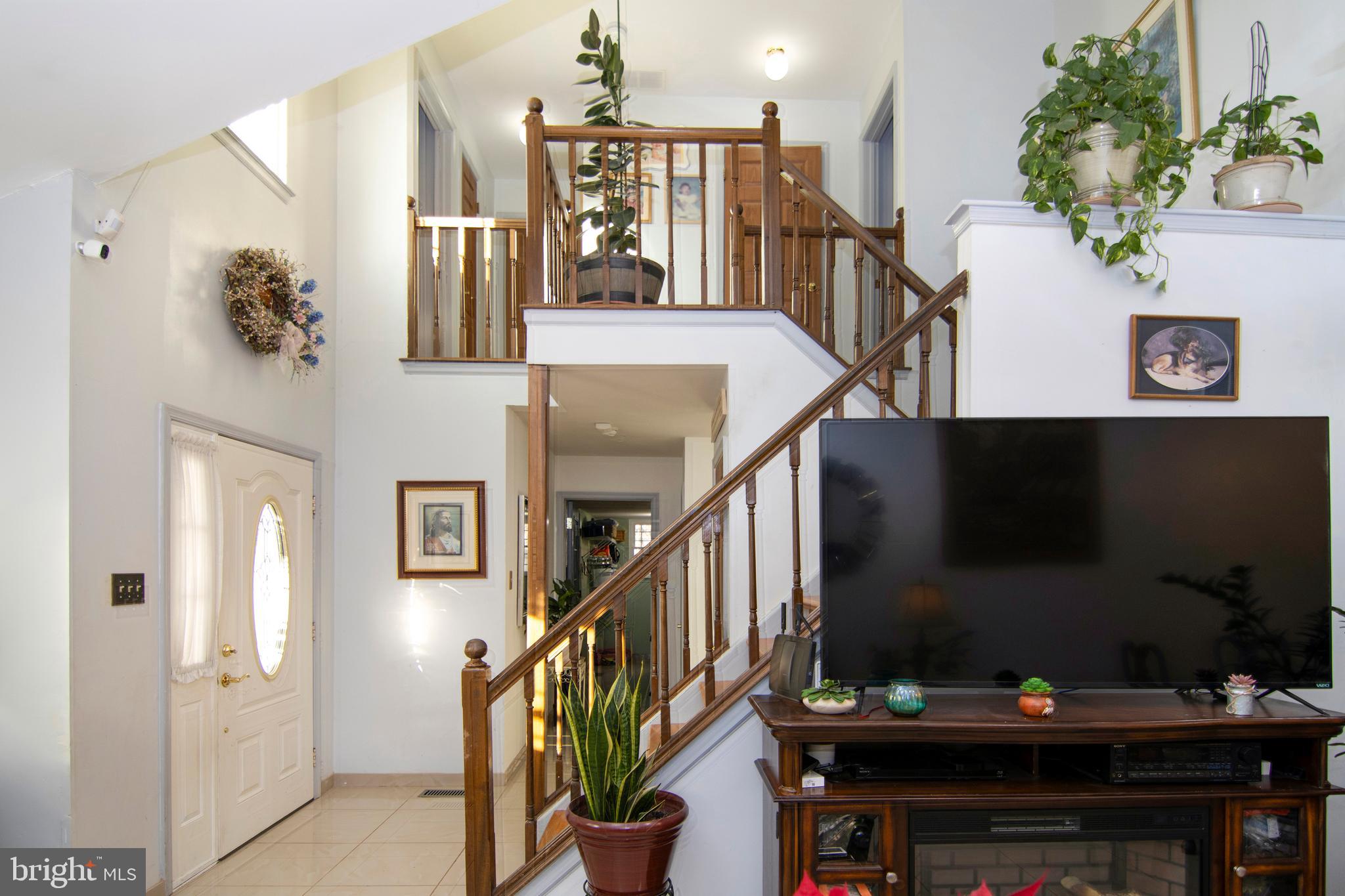 6 Ash Court Sicklerville, NJ 08081 - Photo 8 of 44