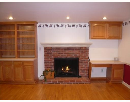 8468 Post Road Allison Park, PA 15101 - Photo 5 of 13 Kitchen.