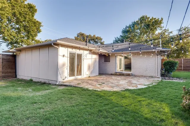 $3,500 | 10665 Lake Haven Drive, Dallas, TX 75238