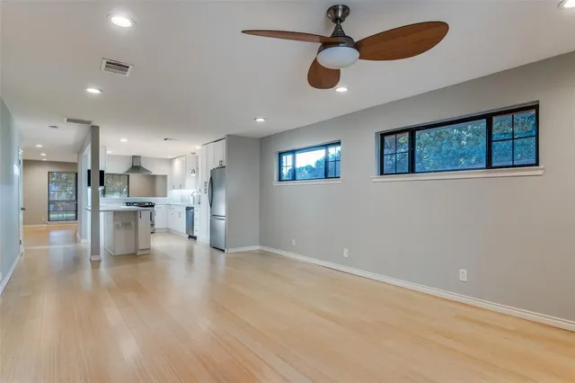 $3,500 | 10665 Lake Haven Drive, Dallas, TX 75238