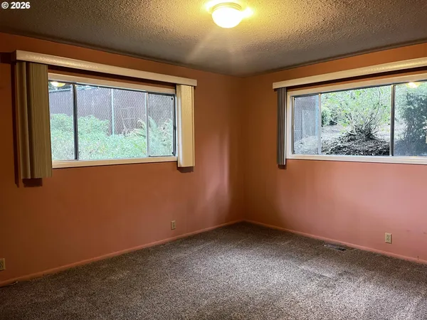 $539,000 | 5635 Martin Road, Florence, OR 97439