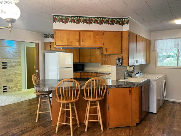 $539,000 | 5635 Martin Road, Florence, OR 97439